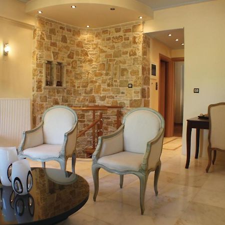 Amazing Home In Artemida With Kitchen מראה חיצוני תמונה